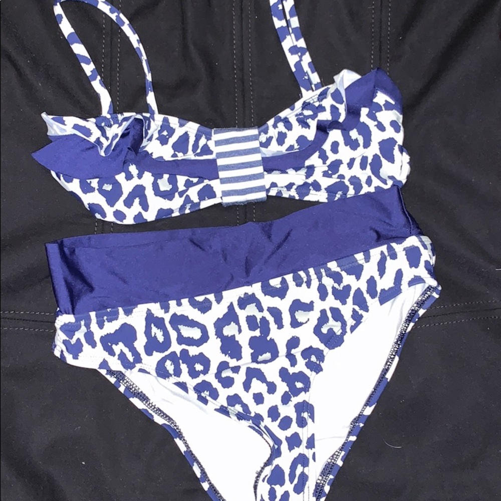 🌻2 for $25 🌻 Cute Splendid two piece swimsuit